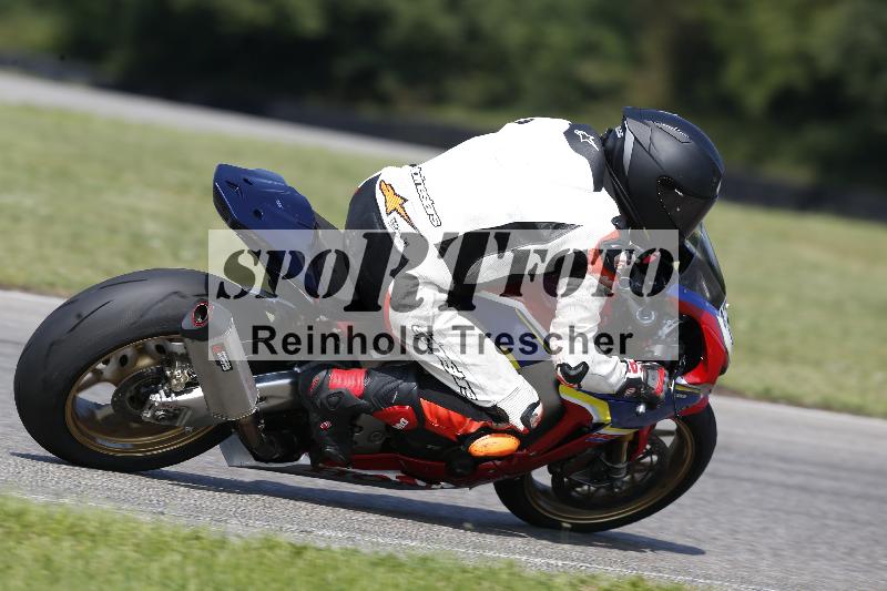 /45 10.08.2025 Plüss Moto Sport ADR/Einsteiger/730